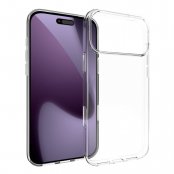 Genomskinligt TPU-skal monterat på iPhone 17 Pro Max – visar skyddets exakta passform och tunna design.