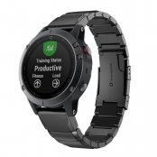 Garmin Fenix 6X med svart länkarmband i metall framifrån