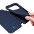 Detaljbild av blått Dux Ducis Skin Pro-fodral som öppnas för enkel kortåtkomst till iPhone 17 Pro