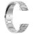 Elegant titanarmband i silver till Fitbit Charge 5, visat i halvöppen position