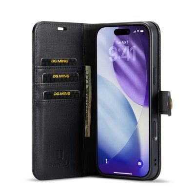 Öppen vy av svart DG.MING läderplånboksfodral för iPhone 17 Pro Max med kortfack