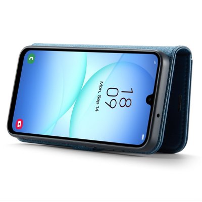 Samsung Galaxy A17 i liggande visningsläge i blå DG.MING plånbok