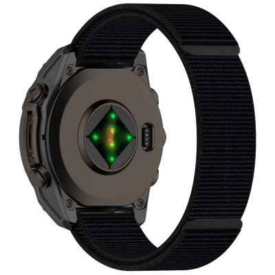 Garmin Fenix 8 Pro 47mm med svart nylonarmband – visning bakifrån