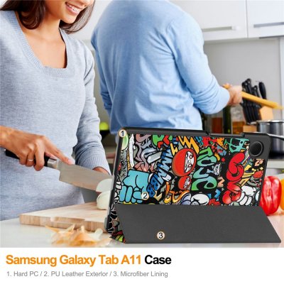 Fodral i användning på skrivbord – graffiti till Galaxy Tab A11