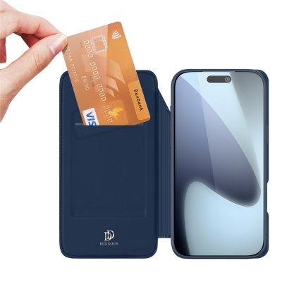 Närbild på blått Dux Ducis Skin Pro-fodral för iPhone 17 Pro med kortplats