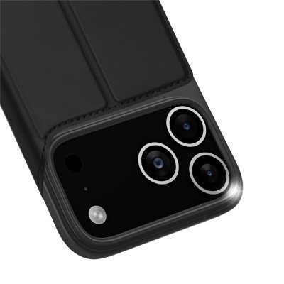 Närbild på kameraskydd och sömlös passform hos Dux Ducis Skin Pro Series fodral i svart för iPhone 17 Pro Max