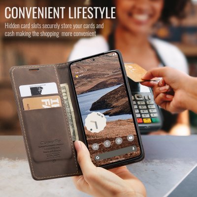 Google Pixel 10a skyddad i CaseMe Slim plånboksfodral brun