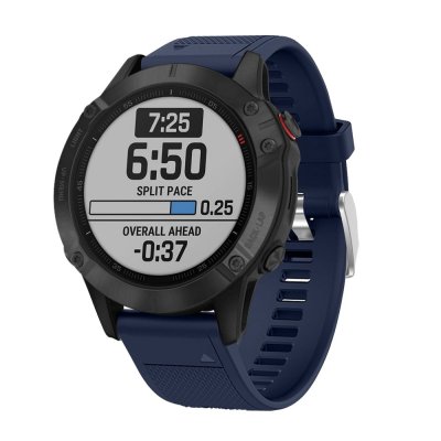 Garmin Fenix 8 Pro 47mm med blått silikonarmband – framsida av klockan